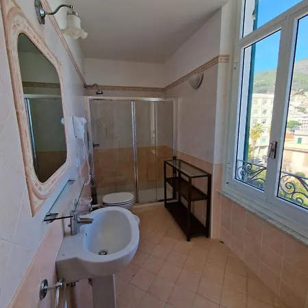 Miramare Hotell Spotorno
