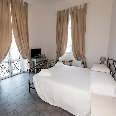 Miramare Hotel