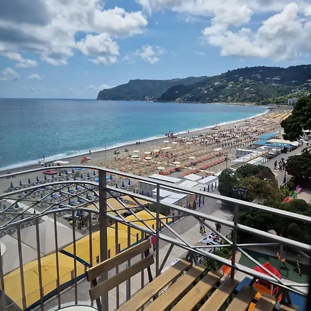 Miramare Hotell