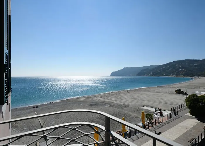 Miramare 3* Spotorno